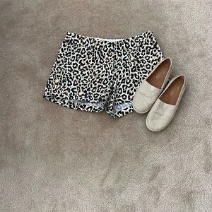 NWOT J Crew Leopard Print Women's Shorts